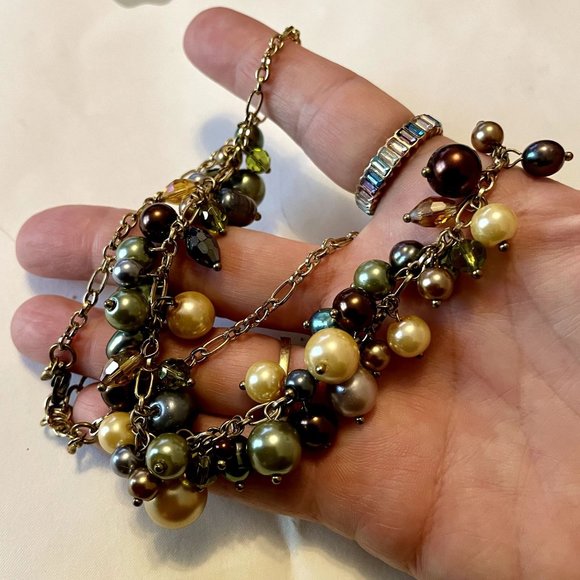 Premier Designs Faux Pearl Cluster & Crystal Beaded Choker - Picture 5 of 6